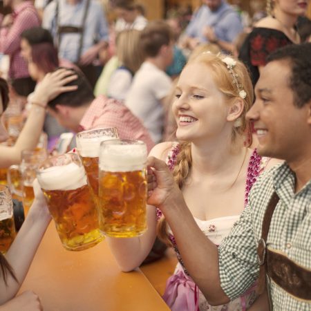 Ambiente de Oktoberfest, Bayern, Alemania Ambiente de Oktoberfest, Bayern, Alemania